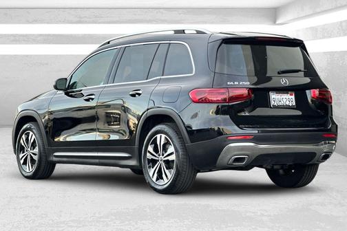 2025 Mercedes-Benz GLB 250 Base