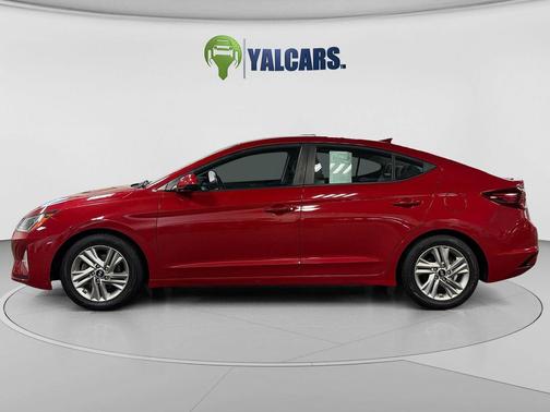 Scarlet Red Pearl 2020 Hyundai ELANTRA Value Edition