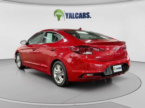 Scarlet Red Pearl 2020 Hyundai ELANTRA Value Edition