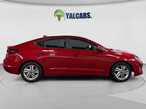 Scarlet Red Pearl 2020 Hyundai ELANTRA Value Edition