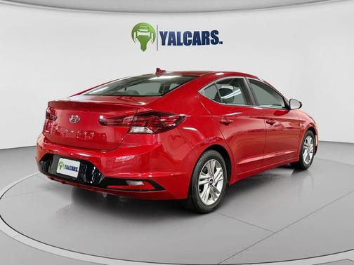 Scarlet Red Pearl 2020 Hyundai ELANTRA Value Edition