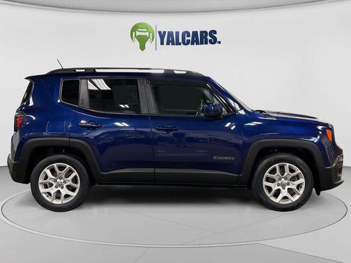 Jetset Blue 2017 Jeep Renegade Latitude