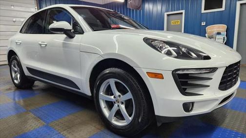 2017 Porsche Macan Base