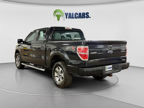 Tuxedo Black Metallic 2014 Ford F-150 STX