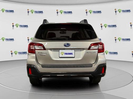 2018 Subaru Outback 2.5i