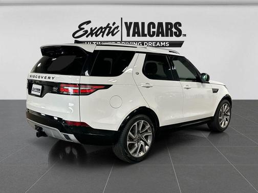 White 2020 Land Rover Discovery Landmark Edition