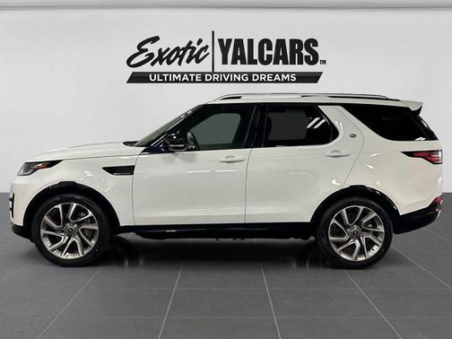 White 2020 Land Rover Discovery Landmark Edition