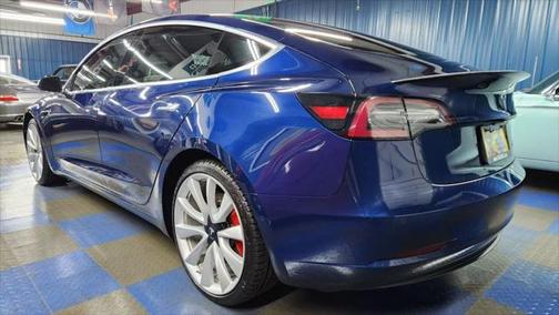 2018 Tesla Model 3 Long Range