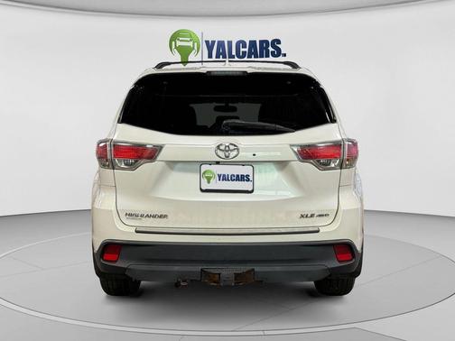 Blizzard Pearl 2015 Toyota Highlander XLE