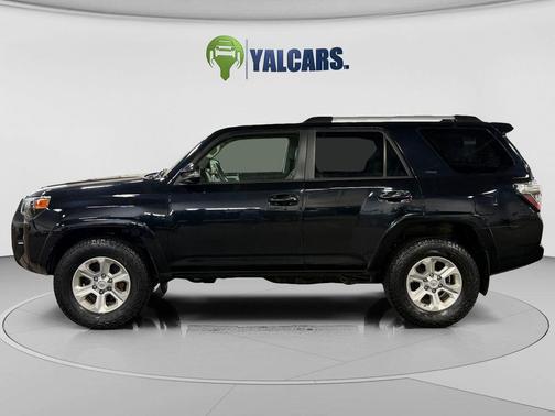 Midnight Black Metallic 2020 Toyota 4Runner SR5 Premium
