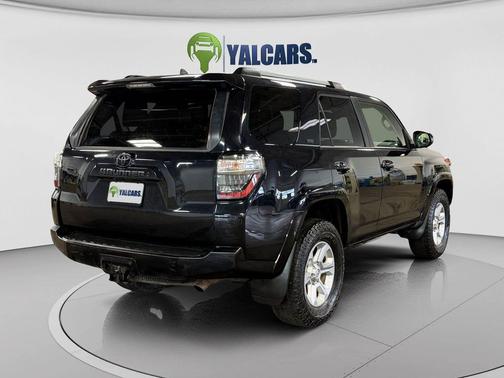 Midnight Black Metallic 2020 Toyota 4Runner SR5 Premium
