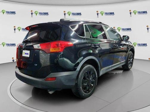 2014 Toyota RAV4 LE