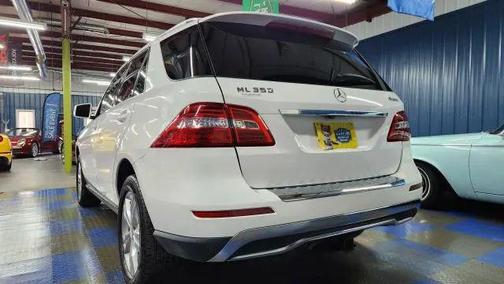 2015 Mercedes-Benz M-Class 4MATIC