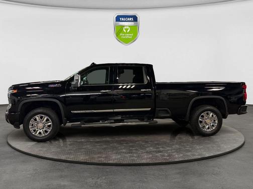Black 2024 Chevrolet Silverado 3500 High Country