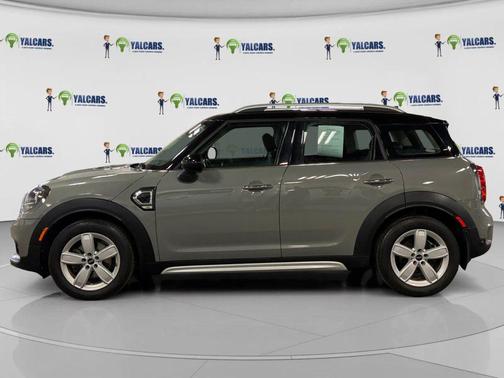 2017 MINI Countryman Cooper