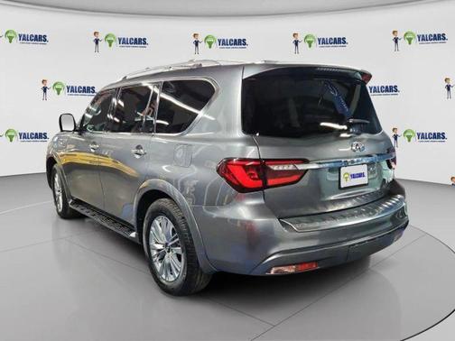 2021 INFINITI QX80 Luxe