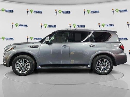 2021 INFINITI QX80 Luxe