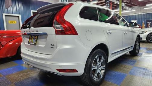 2015 Volvo XC60 T6 Premier Plus