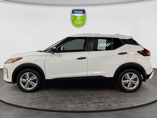Fresh Powder 2024 Nissan Kicks S