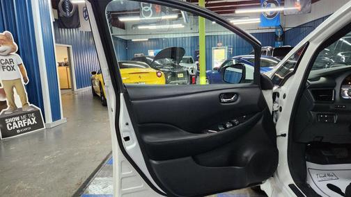 2020 Nissan Leaf SV PLUS 62 kWh