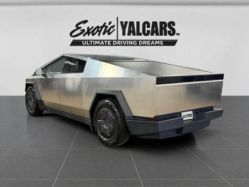 2025 Tesla Cybertruck All-Wheel Drive