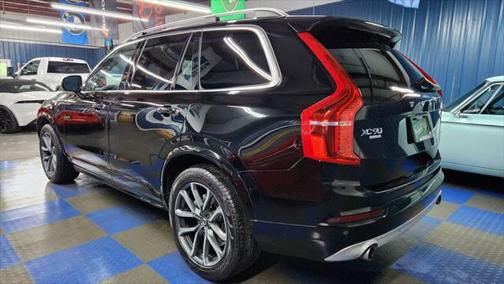 2019 Volvo XC90 T5 Momentum