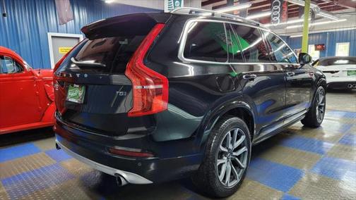 2019 Volvo XC90 T5 Momentum
