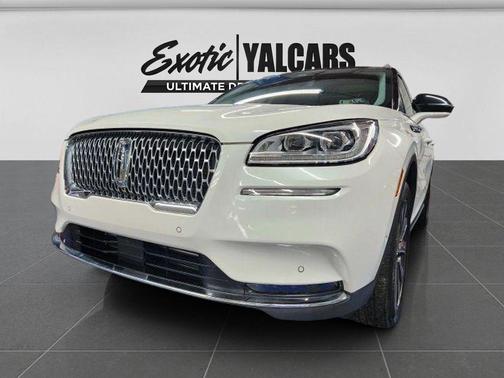 Pristine White 2020 Lincoln Corsair Reserve