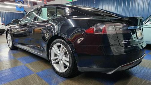 2013 Tesla Model S Sedan 4D