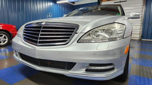 2010 Mercedes-Benz S-Class 4MATIC