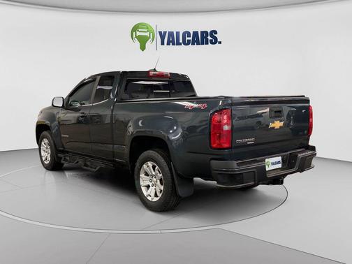 Graphite Metallic 2018 Chevrolet Colorado LT