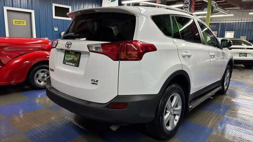 2013 Toyota RAV4 XLE