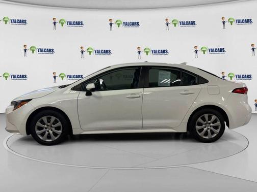 White 2022 Toyota Corolla LE