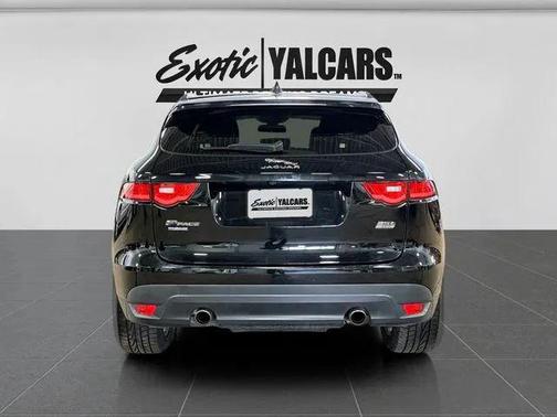Black 2017 Jaguar F-PACE 35t Premium