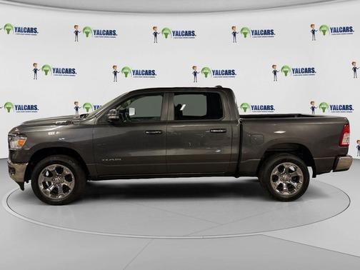 Granite Crystal Metallic Clearcoat 2020 RAM 1500 Big Horn/Lone Star