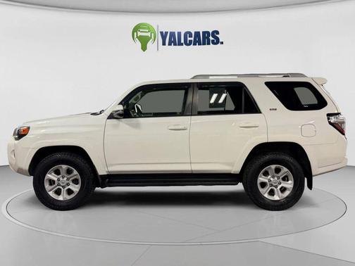 Super White 2016 Toyota 4Runner SR5 Premium