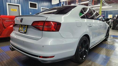 2017 Volkswagen Jetta GLI