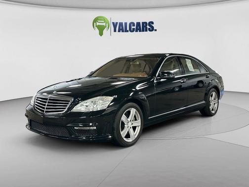 Black 2013 Mercedes-Benz S-Class S 550