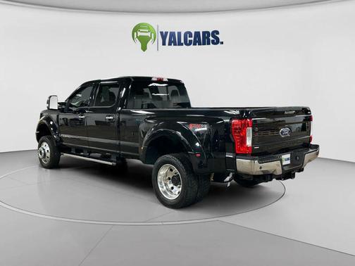 Agate Black Metallic 2019 Ford F-450 XL