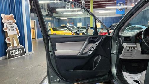 2014 Subaru Forester 2.5i