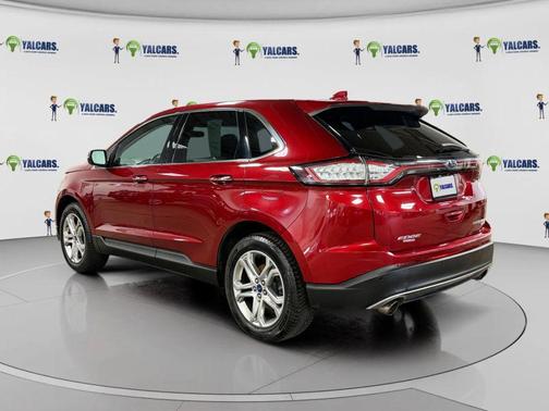 2017 Ford Edge Titanium