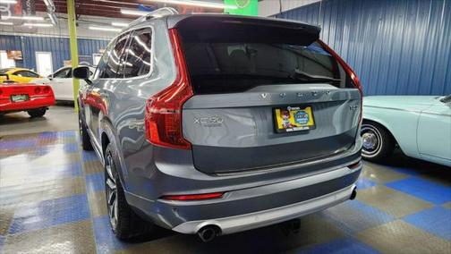 2018 Volvo XC90 T5 Momentum