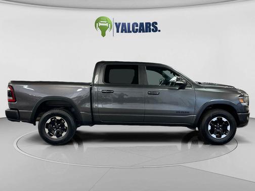 Granite Crystal Metallic Clearcoat 2020 RAM 1500 Rebel