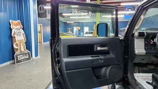 2012 Toyota FJ Cruiser Base