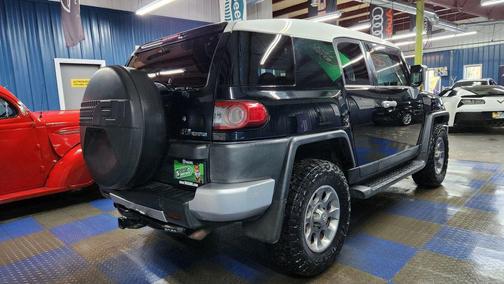 2012 Toyota FJ Cruiser Base