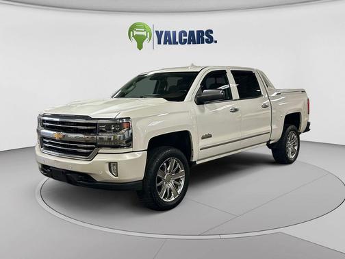 Iridescent Pearl Tricoat 2018 Chevrolet Silverado 1500 High Country