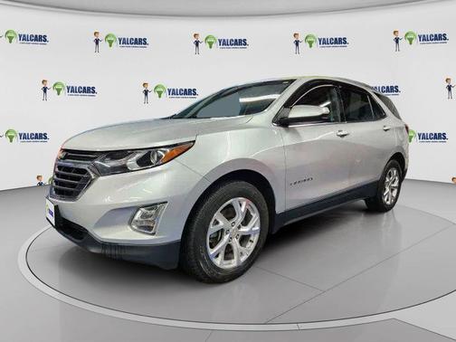 Silver Ice Metallic 2019 Chevrolet Equinox 1LT