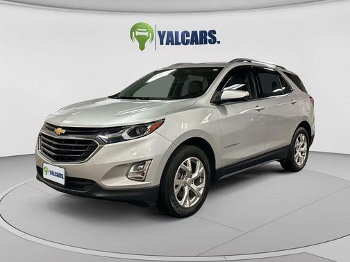 Silver Ice Metallic 2019 Chevrolet Equinox 1LT