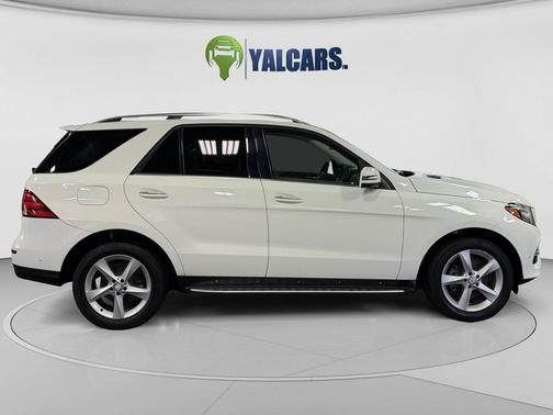 White 2016 Mercedes-Benz GLE-Class GLE 350 4MATIC