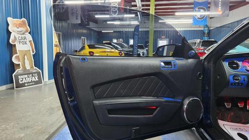 2012 Ford Mustang V6 Premium